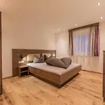 Gipfelblick * Neustift im Stubaital
